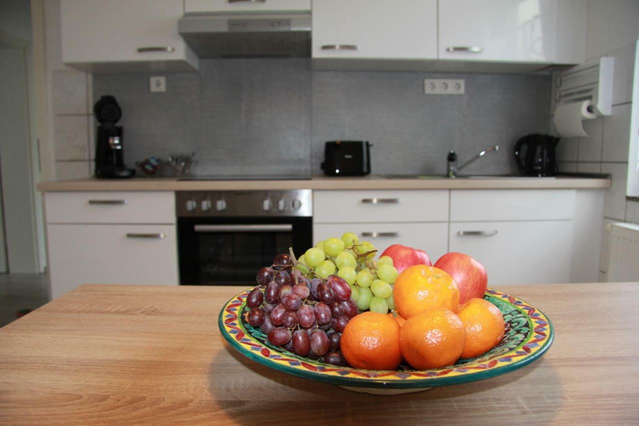 טרייר Geraeumige 4 Zimmer Wohnung An Den Kaiserthermen מראה חיצוני תמונה